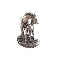 Häst eller Equine, fria hästar i naturen, 15 cm. Helkroppstatyett med brons elektroplätering Veronese Veronese 4 - grifon.se 