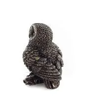 Uggla eller Glauca på en gren som vetter åt vänster 6 cm helkroppsform Veronese brons galvanisering Veronese 3 - grifon.se 