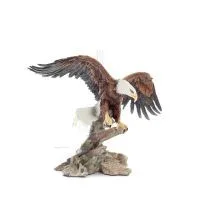 Colored eagle appearing to fly over a tree trunk, 40 cm full-body alabaster statue, Decorative Veronese 6 - grifon.se 