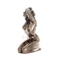 Modern naken kvinnlig 66 cm helkroppsstaty Veronese bronselektrolys Veronese 2 - grifon.se 