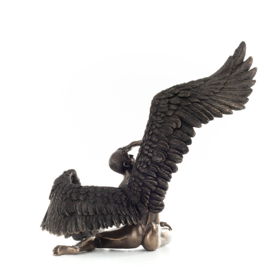 Sittande naken Ã¤ngel med Ã¶ppna vingar 27,5 cm helkroppsstaty Figurin med brons elektrolys Veronese Veronese 4 - grifon.se 