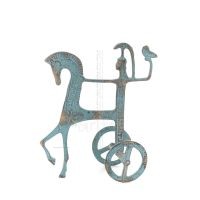 Athena or Athana or Athene: The goddess of wisdom 18cm on a chariot with a helmet and an owl in her hand, full-bodied bronze dec