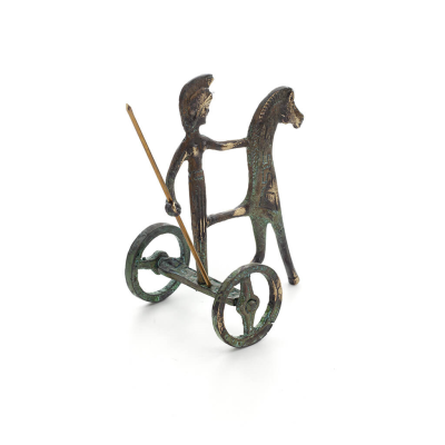 Athena eller Athana eller Athene: Vishetens gudinna pÃ¥ en vagn med spjut, 10cm helkropps bronsdekoration, antika Grekland Brons 