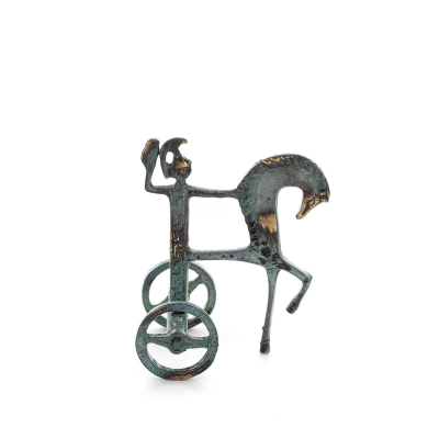 Î‘Î¸Î·Î½Î¬ Î® Î‘Î¸Î¬Î½Î± Î® Î‘Î¸Î®Î½Î·: Î— Î¸ÎµÎ¬ Ï„Î·Ï‚ ÏƒÎ¿Ï†Î¯Î±Ï‚ 11ÎµÎº ÏƒÎµ Î¬ÏÎ¼Î± Î¼Îµ Ï€ÎµÏÎ¹ÎºÎµÏ†Î±Î»Î±Î¯Î± ÎºÎ±Î¹ Î¼Î¹Î± ÎºÎ¿Ï…ÎºÎ¿Ï…Î²Î¬Î³Î¹Î± ÏƒÏ„Î¿ Ï‡Î­ÏÎ¹ Ï„Î·Ï‚, ÎŸÎ»ÏŒÏƒÏ‰Î¼Î¿ Î¬Î³Î±Î»Î¼Î± ÎœÏ€ÏÎ¿ÏÏ„Î¶Î¹Î½Î¿