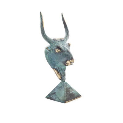 ÎœÎ¹Î½ÏŽÏ„Î±Ï…ÏÎ¿Ï‚: ÎŸ Î³Î¹Î¿Ï‚ Ï„Î·Ï‚ Î²Î±ÏƒÎ¯Î»Î¹ÏƒÏƒÎ±Ï‚ Î Î±ÏƒÎ¹Ï†Î¬Î·, ÎšÎµÏ†Î±Î»Î® Ï„Î±ÏÏÎ¿Ï…, Ï„Î±Ï…ÏÎ¿ÎºÎµÏ†Î±Î»Î® 20ÎµÎº Î ÏÎ¿Ï„Î¿Î¼Î®, Î¬Î³Î±Î»Î¼Î± Î´Î¹Î±ÎºÎ¿ÏƒÎ¼Î·Ï„Î¹ÎºÏŒ, Î¼Î¹Î½Ï‰Î¹ÎºÏŒÏ‚ Ï€Î¿Î»Î¹Ï„Î¹ÏƒÎ¼ÏŒÏ‚ ÎœÏ€Ï